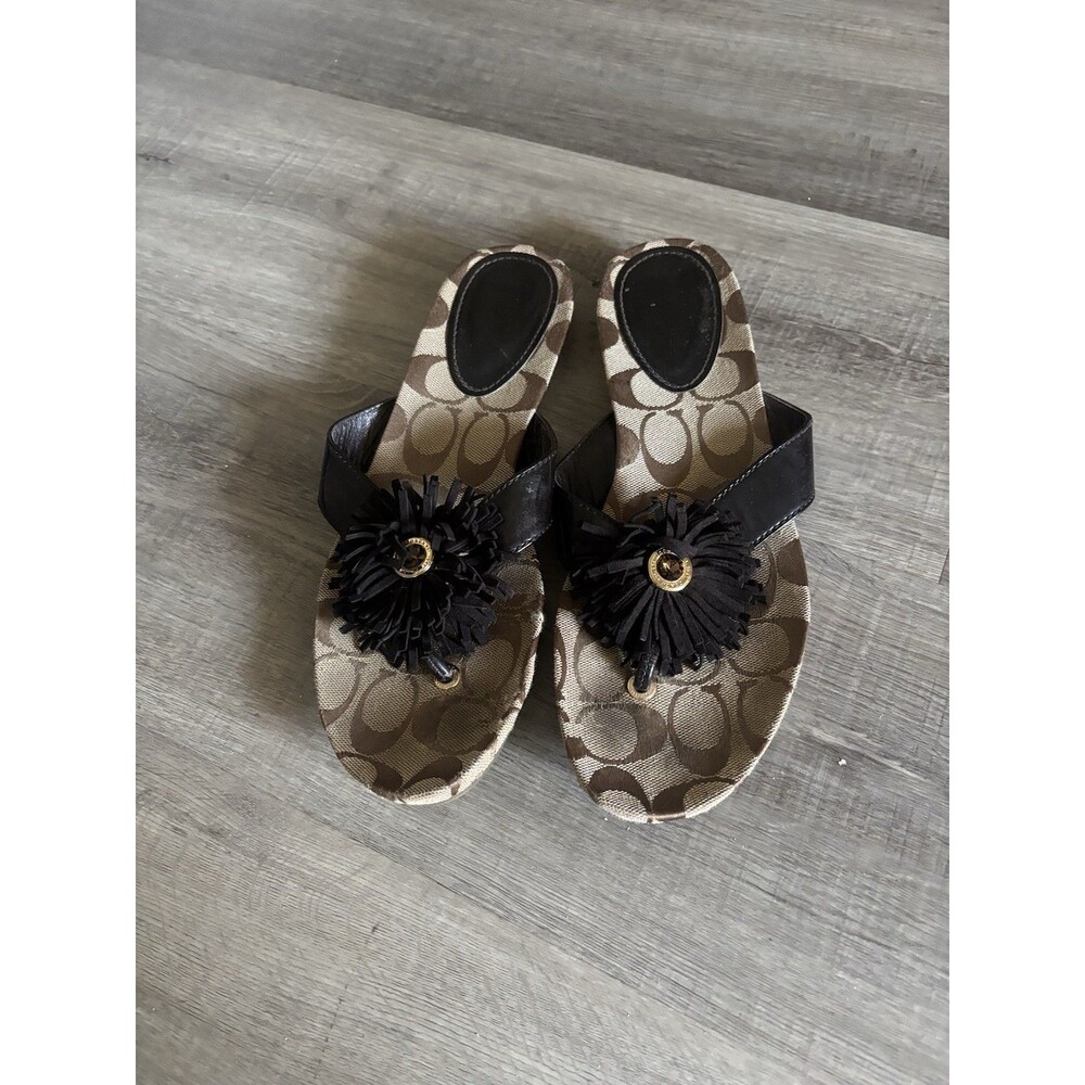 Coach Womens Suki Fringe Flower  Sandals a8382 size 8.5